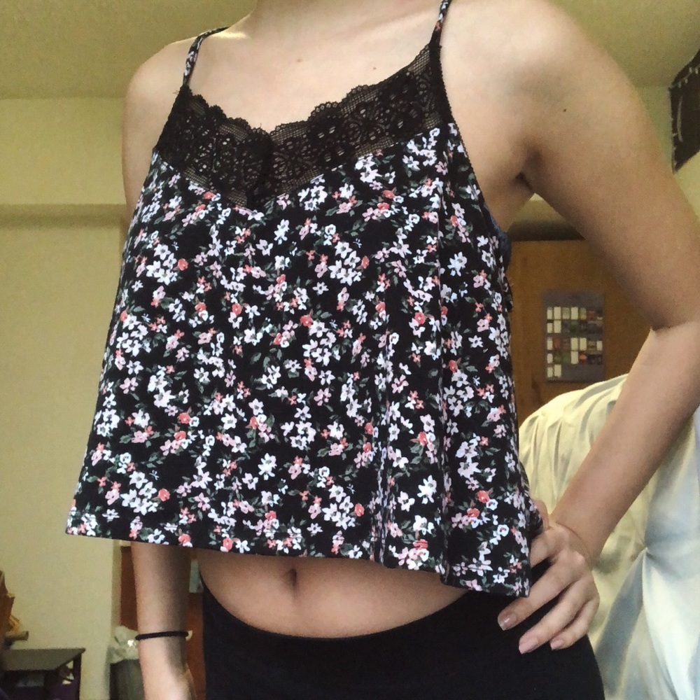Forever 21 Lace Trim Black Floral Cami